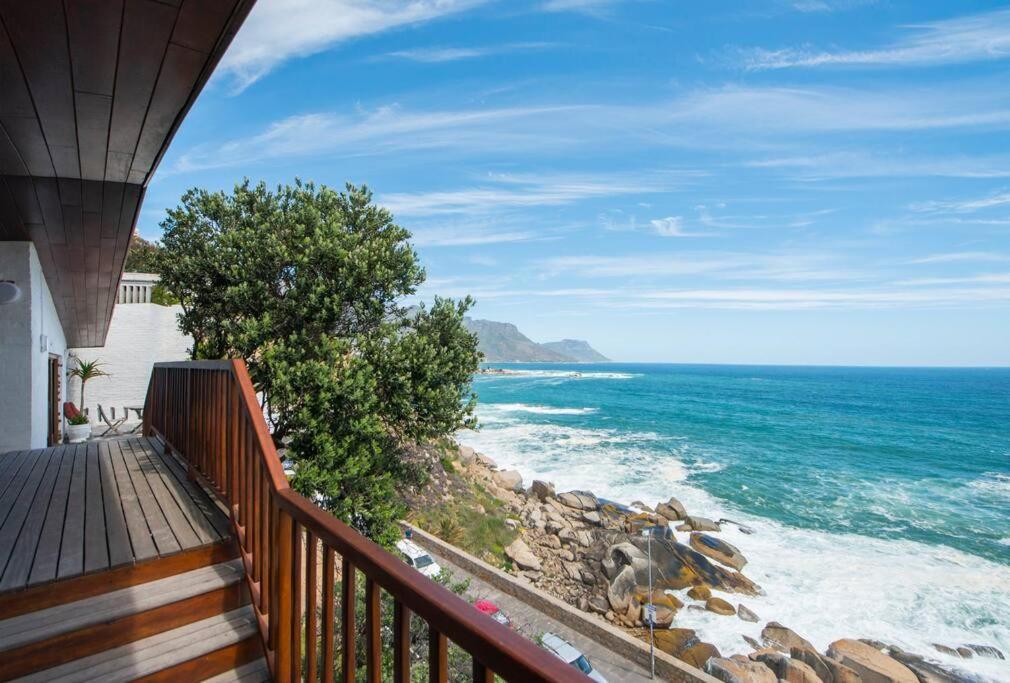 Bantry Bay Home With Atlantic Ocean Views เคปทาวน์ ภายนอก รูปภาพ